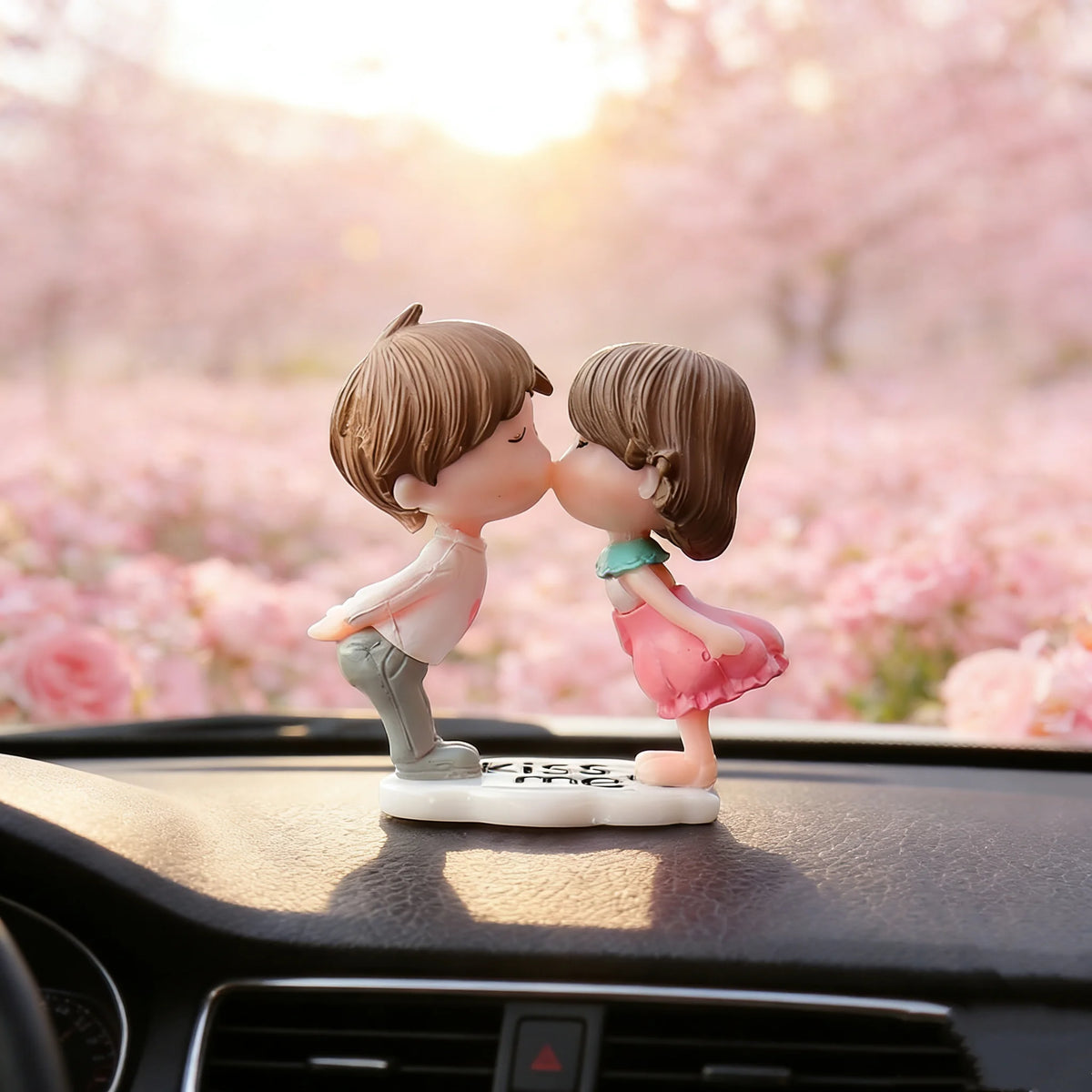 Car Cute Cartoon Couples Action Figure Figurines Balloon Ornament Auto