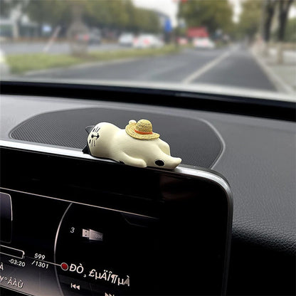 Cute Healing Kitten Ornaments For Car Dashboard Resin Cat Figure Car