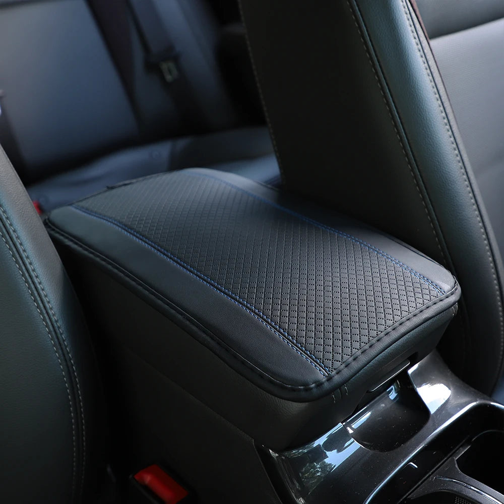 1 PU Comfortable Embossed Waterproof Anti-fouling Car Armrest Cushion